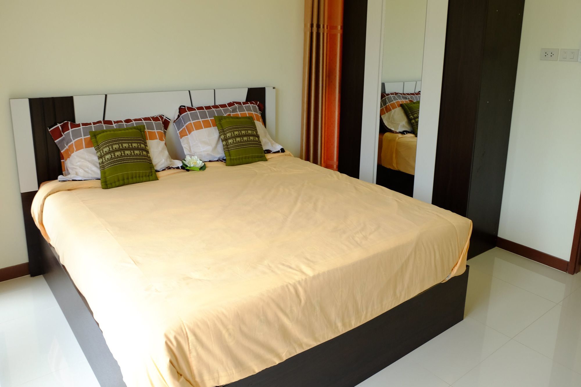 Ban Sumalai Hotel Rayong Exterior photo